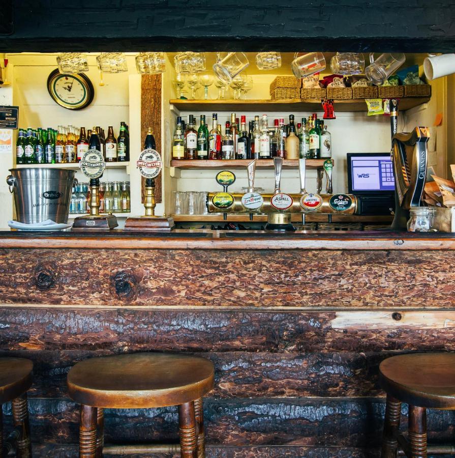 The East End Arms Hotel Lymington Kültér fotó